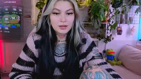 Jelya online show from 12.17.25