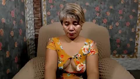 Snapshot of jemm36 chatting on 01.06.25 Jem online show from 01.06.25