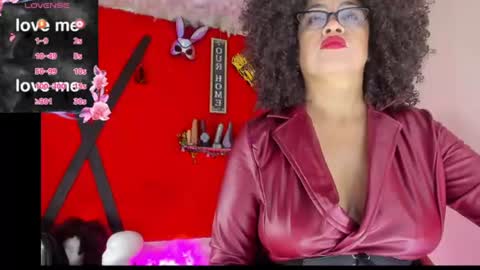 Snapshot of jena_rosse chatting on 06.26.26 jena_rosse online show from 06.26.26