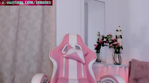Jennalux online show from 12.04.24