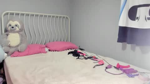 Snapshot of jenbydoll chatting on 02.03.25 JenbyDoll online show from 02.03.25