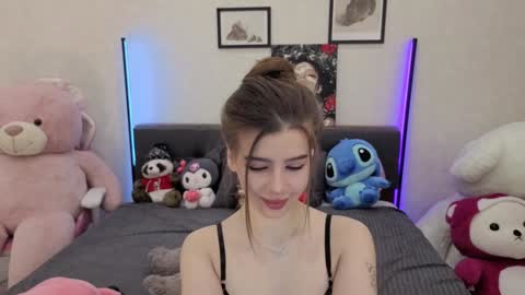 Dolly online show from 11.30.25