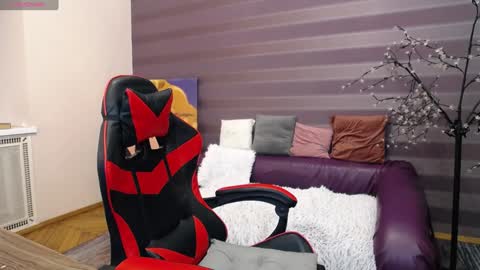 Kira online show from 01.26.25