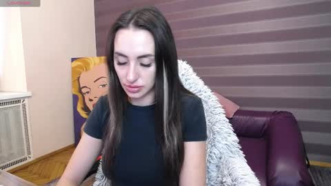 Kira online show from 04.04.26