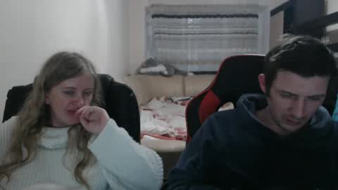 JenisAndPeter online show from 03.07.25