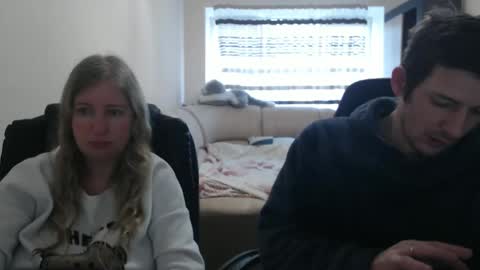 JenisAndPeter online show from 03.10.25