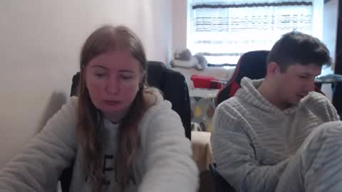 JenisAndPeter online show from 12.15.25