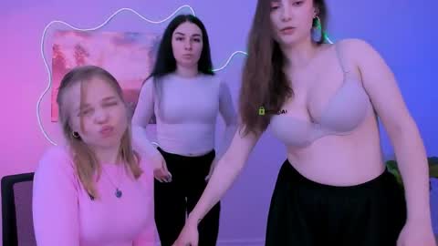 jenna_elayne online show from 04.19.26