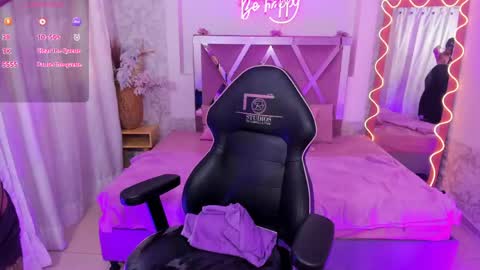 jenna_tay1 online show from 04.18.26