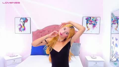 Snapshot of jenna_windsor chatting on 02.08.25 Jenna online show from 02.08.25