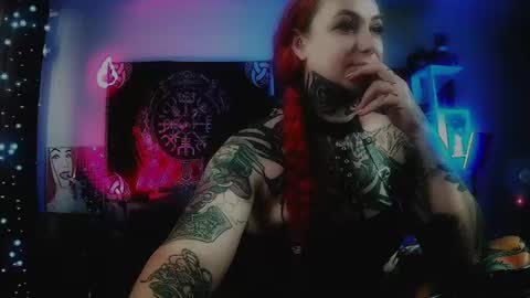 Snapshot of jennalovvee chatting on 06.24.26 Mrs. Jenna online show from 06.24.26