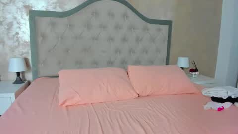 JennaMyers online show from 11.13.25