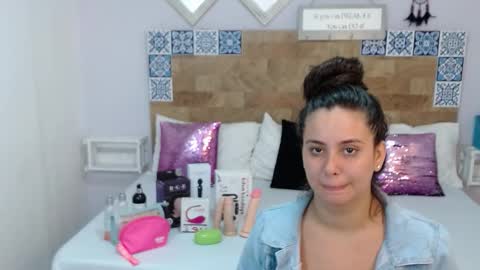 jenner_madison online show from 11.06.25