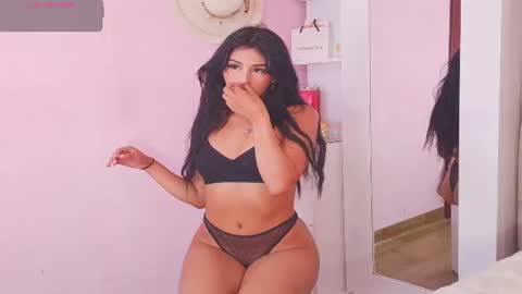Snapshot of jenner_mills chatting on 06.29.26 Jenner online show from 06.29.26
