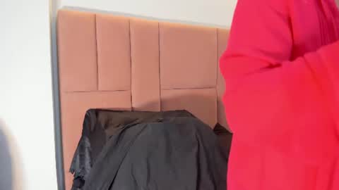 Snapshot of jennierosse chatting on 07.10.26 Jennie online show from 07.10.26