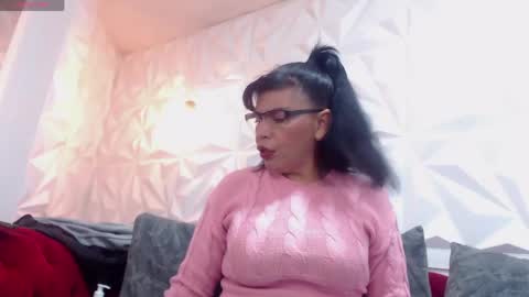 Jennifer online show from 04.20.26