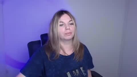 Jennifer online show from 09.12.25