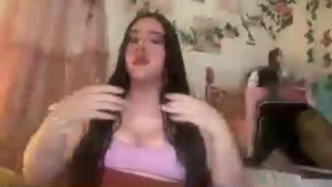 Snapshot of jennifer_robbie chatting on 06.14.26 jennifer_robbie online show from 06.14.26