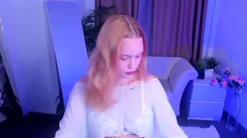 Jennifer online show from 07.25.26