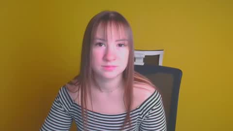 Snapshot of jennifer_xo_ chatting on 02.05.25 Jennifer online show from 02.05.25