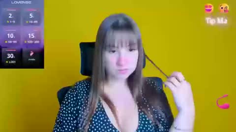 Snapshot of jennifer_xo_ chatting on 09.23.25 Jennifer online show from 09.23.25