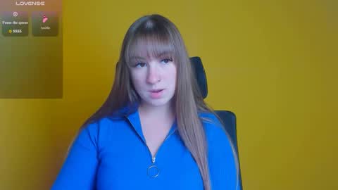 Snapshot of jennifer_xo_ chatting on 10.08.25 Jennifer online show from 10.08.25