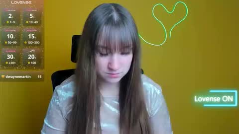 Snapshot of jennifer_xo_ chatting on 10.17.25 Jennifer online show from 10.17.25