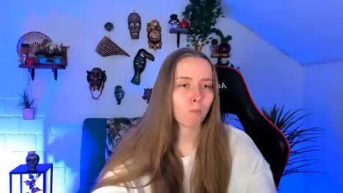 Snapshot of jennifergraces chatting on 06.19.26 Jennifer online show from 06.19.26