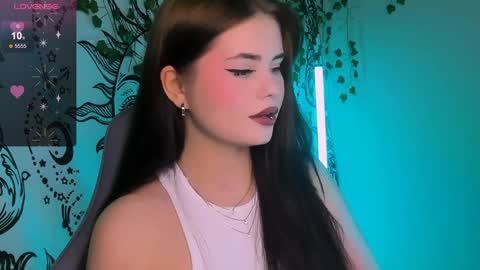 Snapshot of jenniferwandis77 chatting on 01.31.25 Jenni online show from 01.31.25