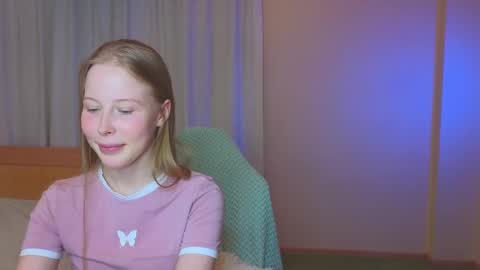 Snapshot of jenny_angelok chatting on 12.13.24 Next broadcast on December 05 subject to change  online show from 12.13.24