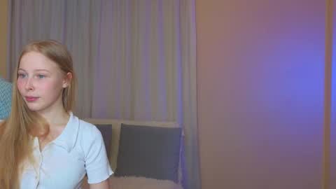 Snapshot of jenny_angelok chatting on 02.28.25 Next broadcast on December 05 subject to change  online show from 02.28.25