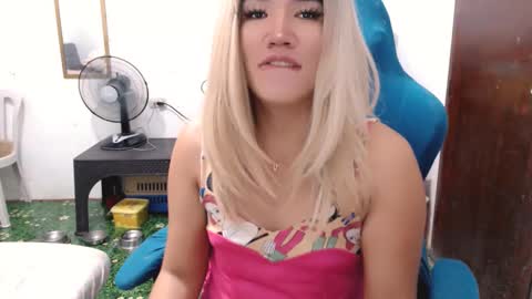 Jenny online show from 02.21.25