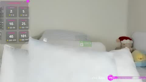 Snapshot of jenny_quinn18 chatting on 11.23.25 Jenny online show from 11.23.25