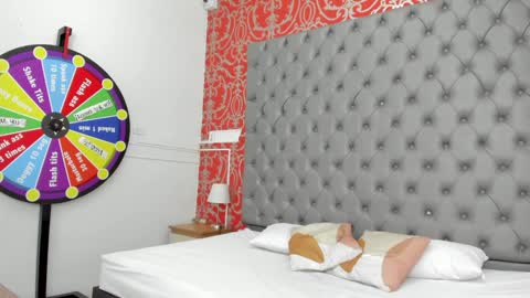 jenny_towers online show from 02.04.25