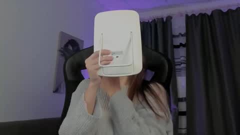 Snapshot of jennydens chatting on 09.26.25 Jenny NO Nude online show from 09.26.25