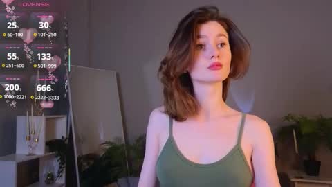 jennyfer_me online show from 11.17.25