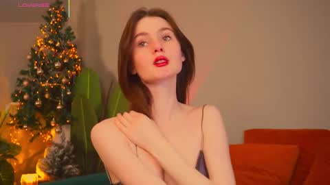 jennyfer_me online show from 01.10.26