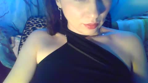 jennyferdoe online show from 01.17.25