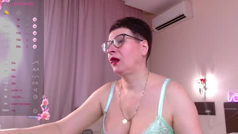 Jenny online show from 04.12.26