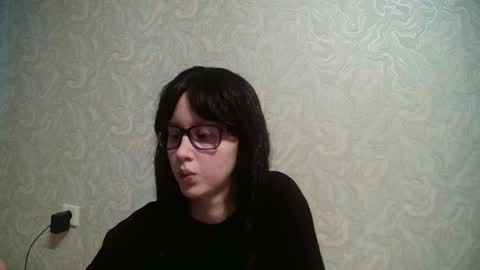 Snapshot of jennyolset chatting on 01.25.25 JennyOlset online show from 01.25.25