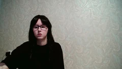 Snapshot of jennyolset chatting on 10.07.25 JennyOlset online show from 10.07.25