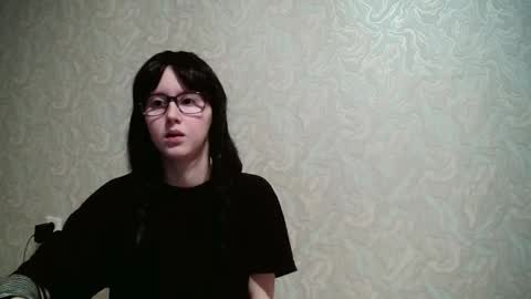 Snapshot of jennyolset chatting on 10.13.25 JennyOlset online show from 10.13.25