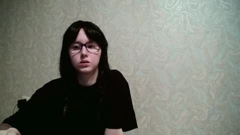 Snapshot of jennyolset chatting on 10.30.25 JennyOlset online show from 10.30.25