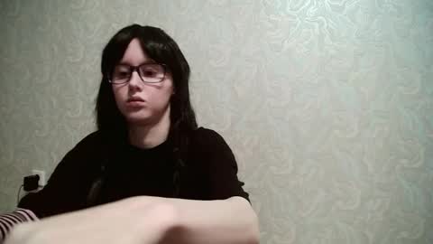 Snapshot of jennyolset chatting on 12.14.25 JennyOlset online show from 12.14.25