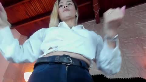  Jenny  online show from 11.15.25