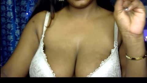 Snapshot of jennysinghaniya chatting on 09.24.25 jenny online show from 09.24.25