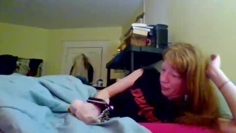 Snapshot of jenovakitty chatting on 04.24.26 Jenn - come to my onlyfans online show from 04.24.26