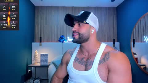 Snapshot of jeremy_harden chatting on 12.23.24 Jeremy online show from 12.23.24