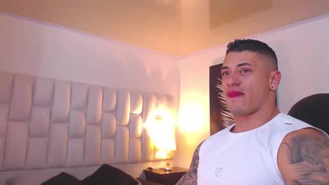 Snapshot of jeremy_lane chatting on 11.13.25 Jeremy lane online show from 11.13.25