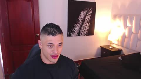 Snapshot of jeremy_lane chatting on 11.30.25 Jeremy lane online show from 11.30.25